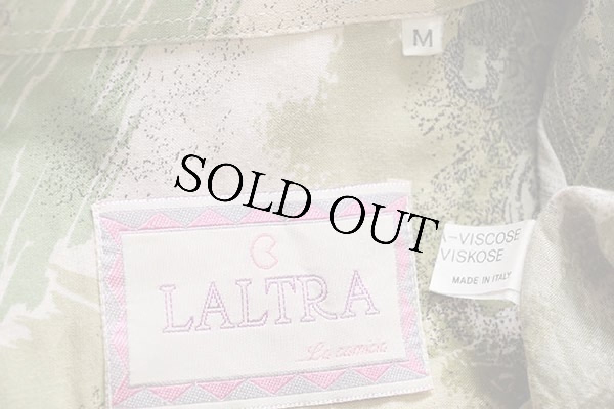 画像4: 90s イタリア製 LALTRA 車柄 アート 半袖 レーヨンシャツ M (4)