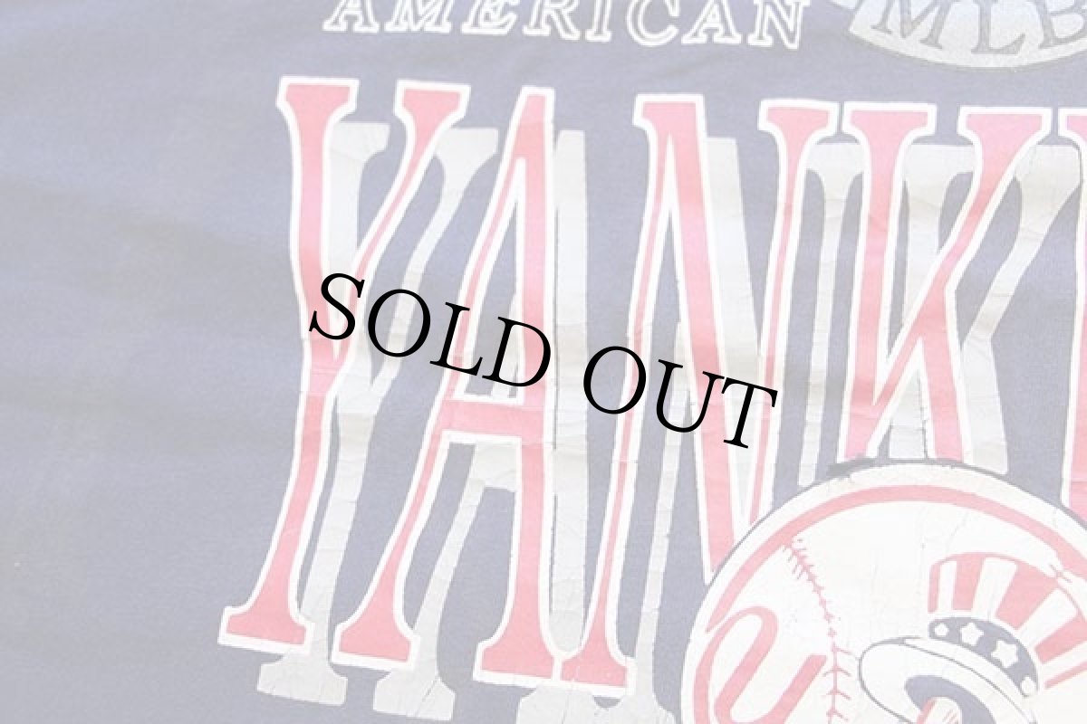 画像6: 90s USA製 MLB NEW YORK YANKEES ニューヨーク ヤンキース コットンTシャツ ナス紺 L (6)