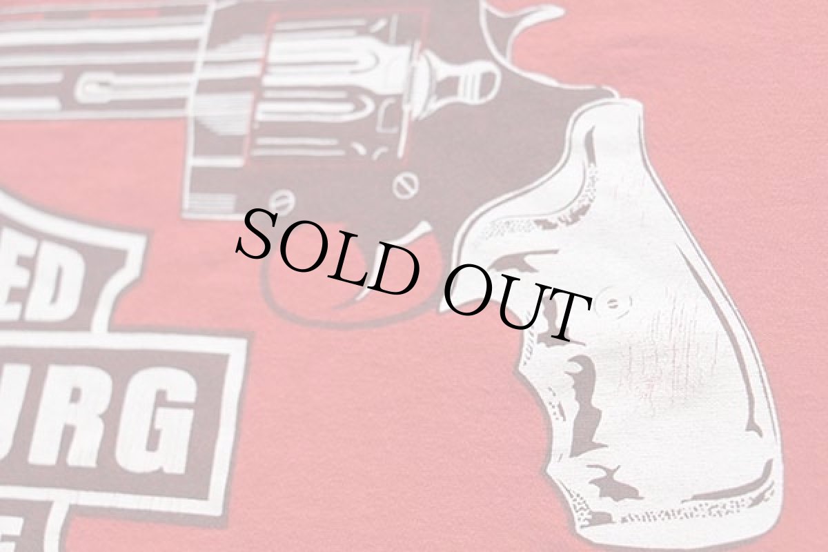 画像6: 90s アイルランド製 BIG RED HAMBURG MACHINE リボルバー コットンTシャツ 赤 L (6)