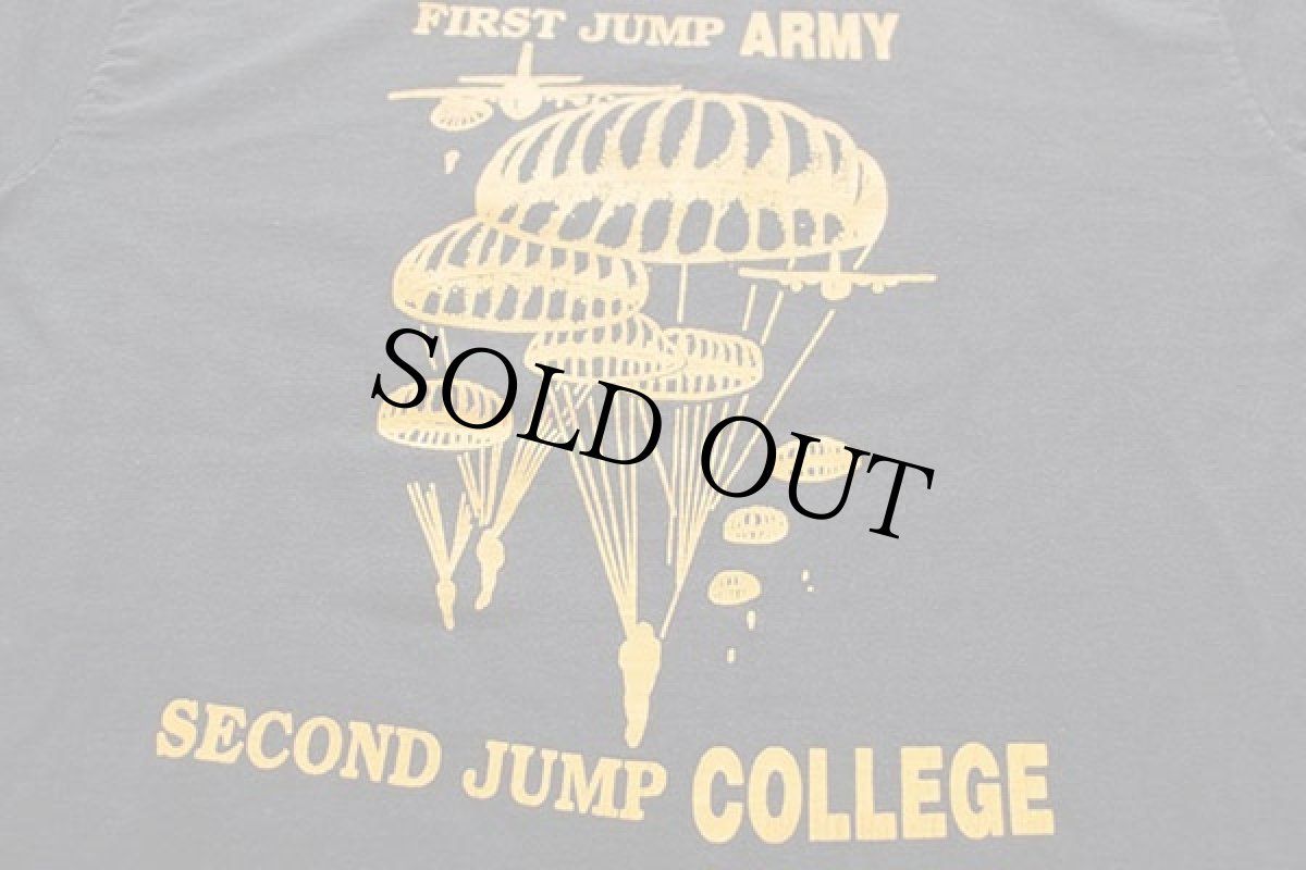 画像4: 90s USA製 ARMY FIRST JUMP ARMY SECOND JUMP COLLEGE パラシュート 両面プリント Tシャツ 黒 L (4)