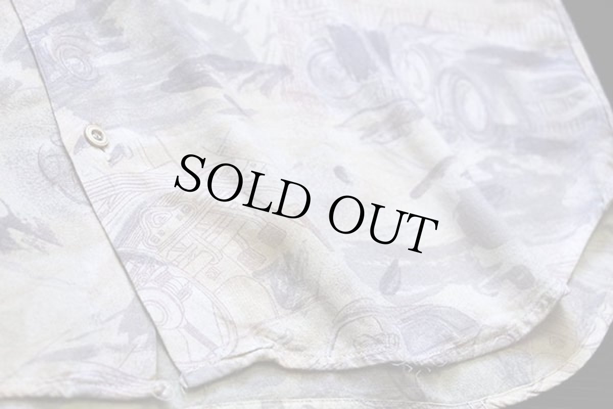 画像6: 80s イタリア製 confitex クラシックカー アート 総柄 半袖 レーヨンシャツ S (6)