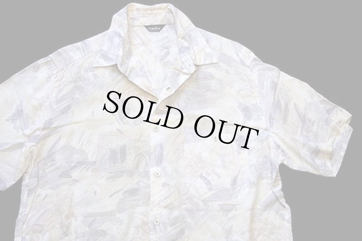 画像3: 80s イタリア製 confitex クラシックカー アート 総柄 半袖 レーヨンシャツ S (3)