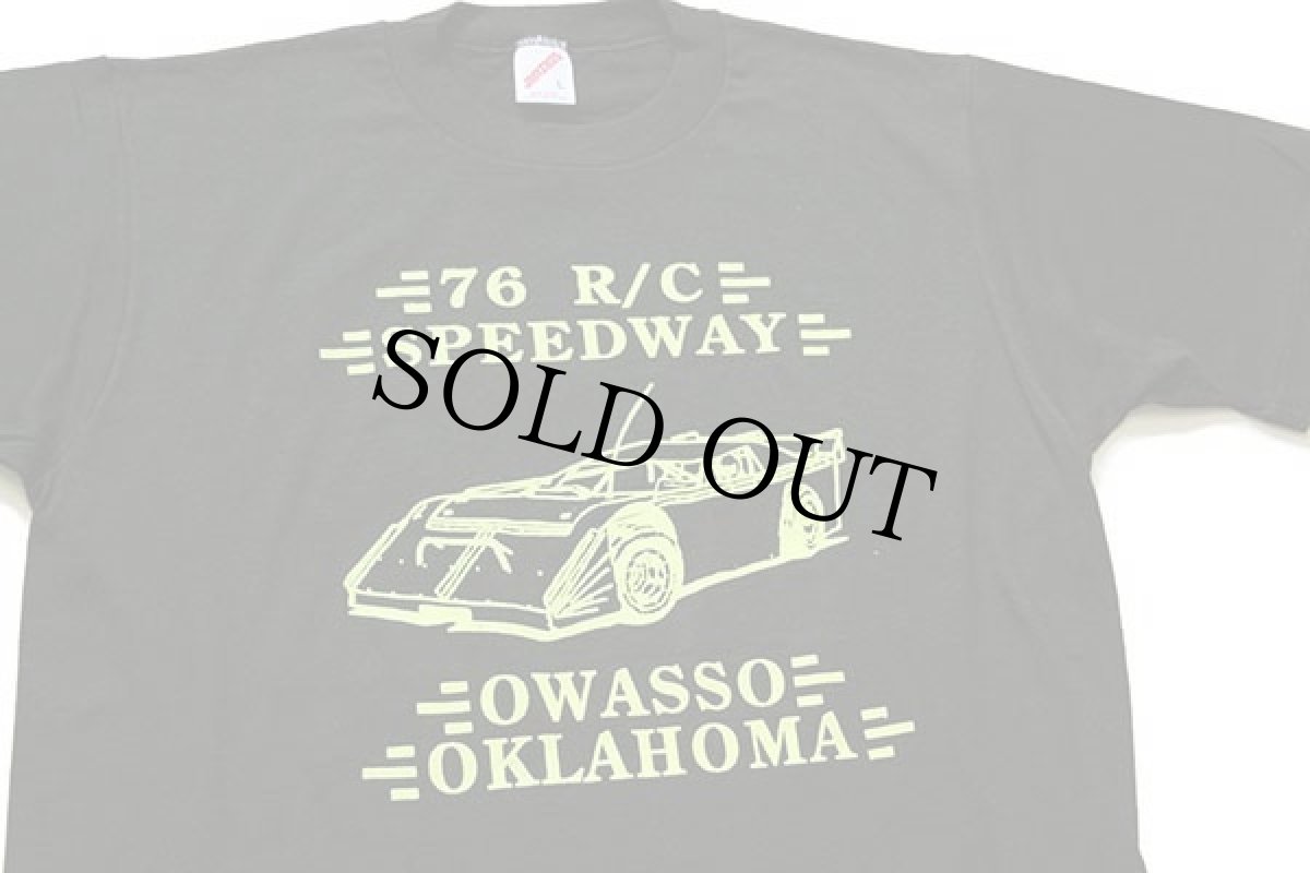 画像1: 80s USA製 76 R/C SPEEDWAY OWASSO OKLAHOMA 両面 蛍光プリント Tシャツ 黒 L (1)