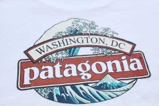 画像3: 00s patagoniaパタゴニア Beneficial T's WASHINTON,DC 北斎ウェーブ オーガニックコットンTシャツ 白 XL (3)