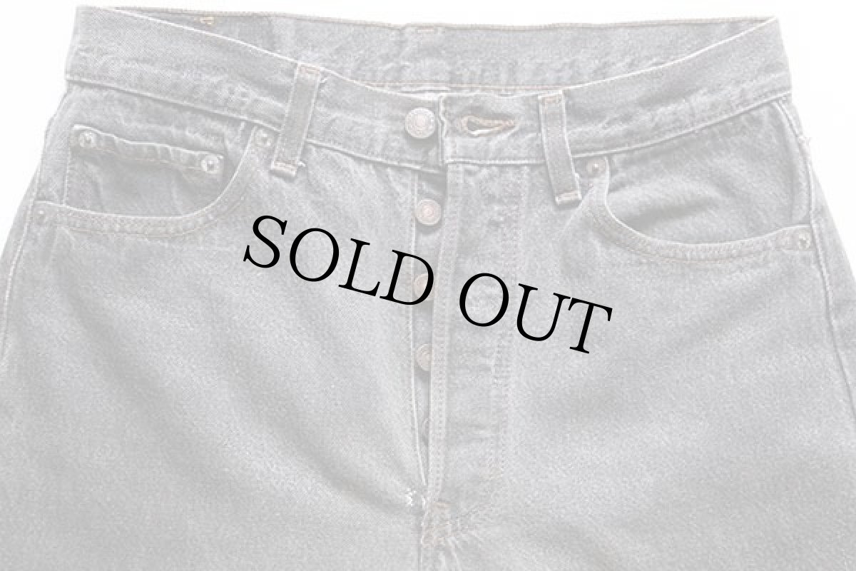 画像4: 80s USA製 Levi'sリーバイス 501 先染め ブラック デニムパンツ w30 L32 (4)