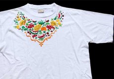 画像1: 90s グアテマラ製 フルーツ柄 ハンド刺繍 コットンTシャツ 白 (1)