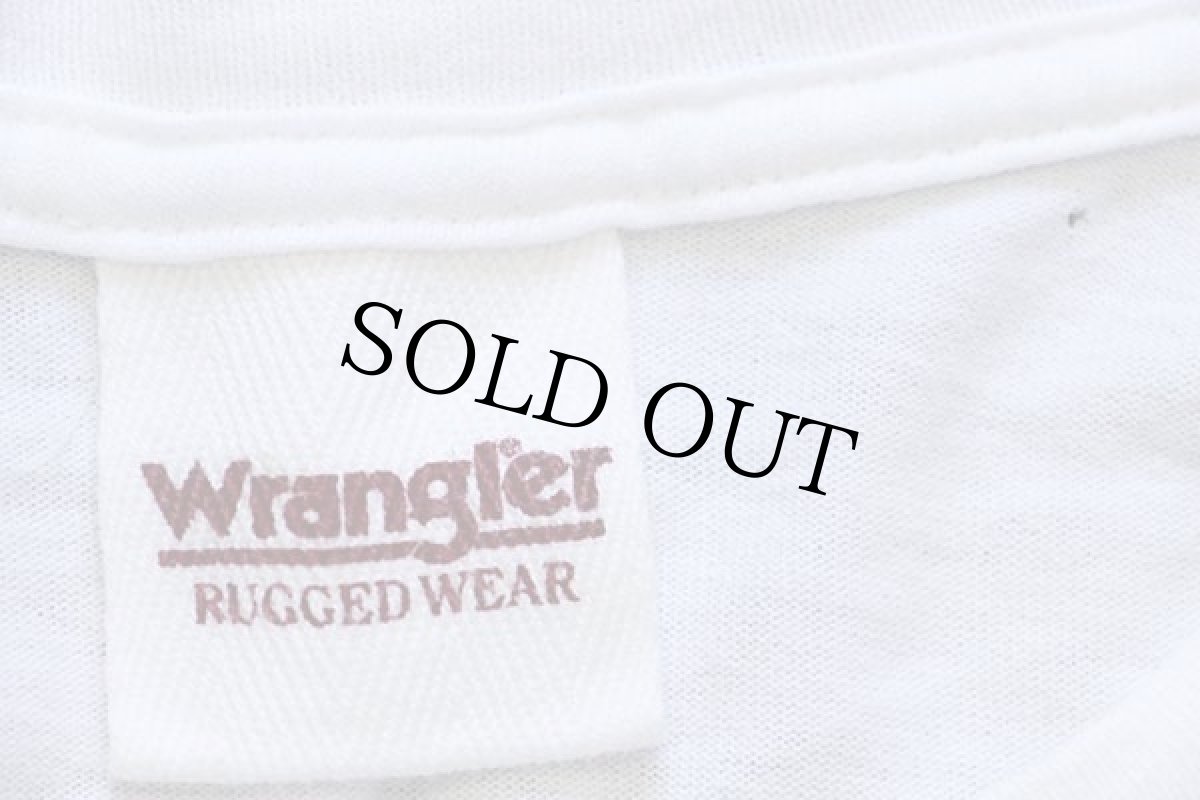画像4: 90s USA製 Wranglerラングラー RUGGED WEAR アウトドア柄 コットンTシャツ 白 2XLT★特大 (4)