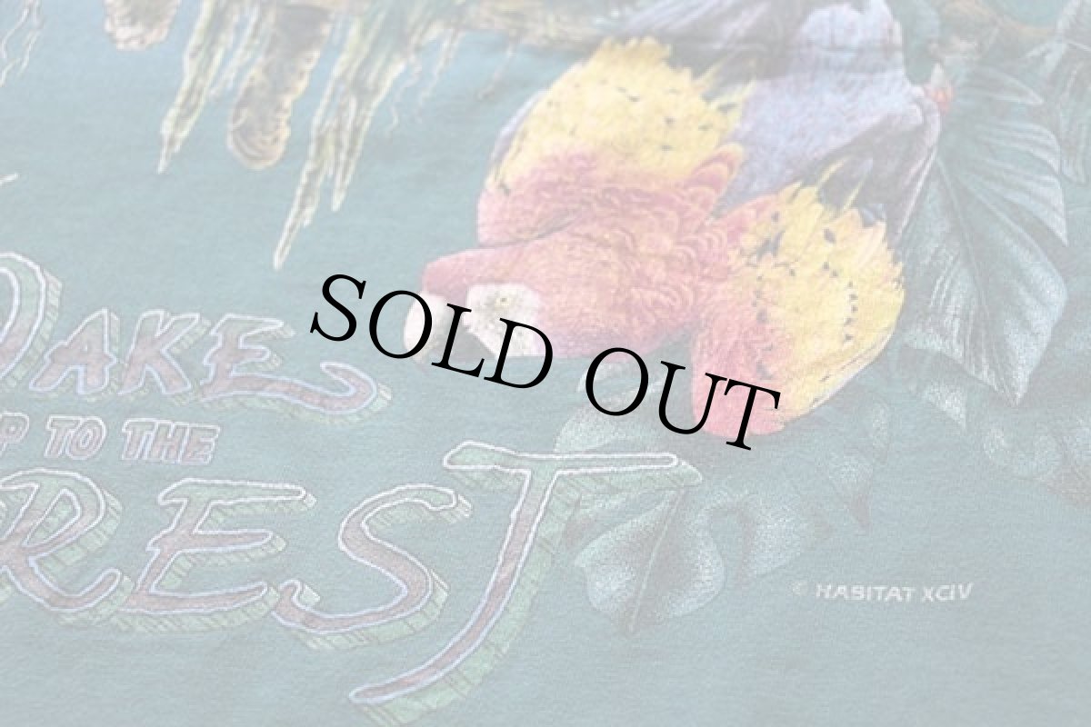 画像6: 90s USA製 HABITAT WAKE UP TO THE RAINFOREST アニマル バード アート 両面プリント コットンTシャツ 緑 L (6)