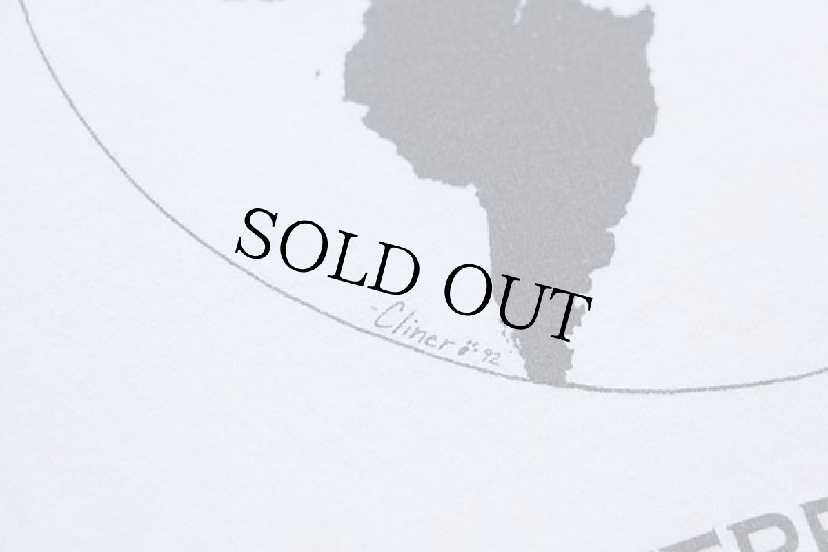 画像5: 90s Hanes THEY WERE HERE FIRST. アニマル 地球 アート コットンTシャツ 白 M (5)