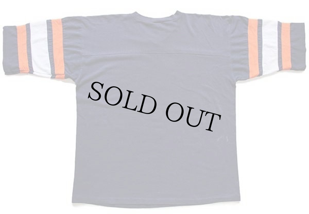 画像2: 80s USA製 LOGO7 NFL CHICAGO BEARS ビッグロゴ Vネック フットボールTシャツ 紺 L (2)