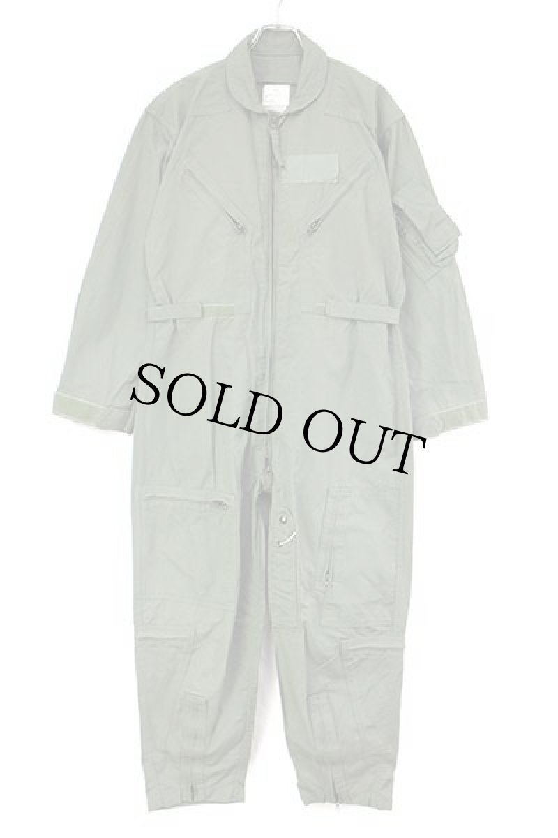 画像2: 11 米軍 CWU-27/P カバーオール アラミド フライトスーツ セージグリーン 42S★14 つなぎ (2)