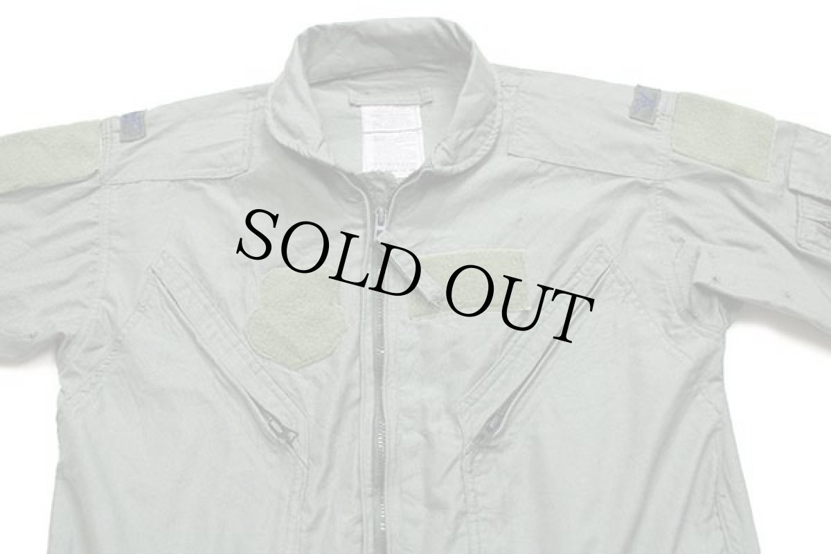 画像4: 90s 米軍 CWU-27/P カバーオール アラミド フライトスーツ セージグリーン 40S★20 つなぎ (4)