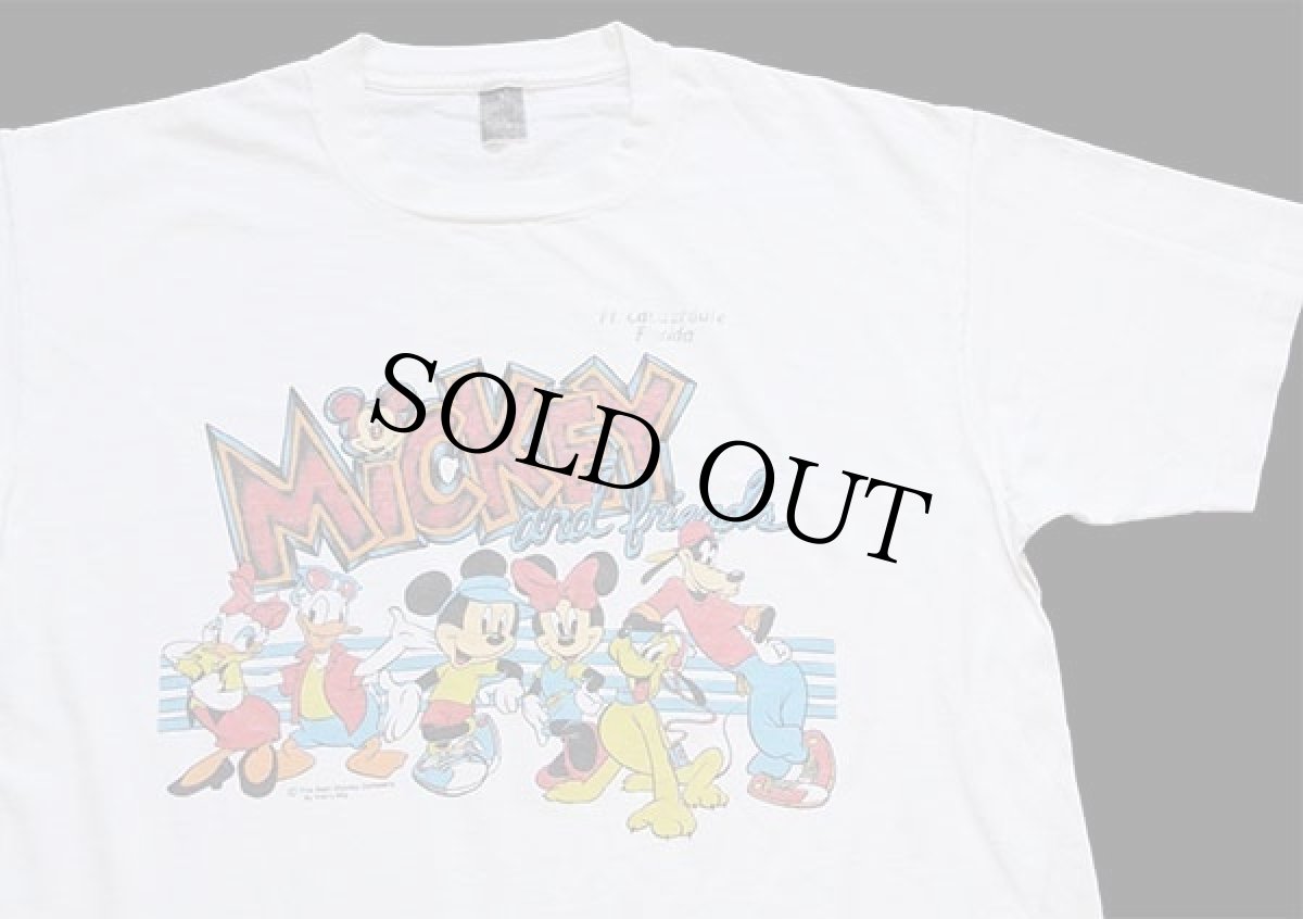 画像1: 90s Disneyディズニー MICKEY and Friends ミッキー マウス コットンTシャツ 白 (1)