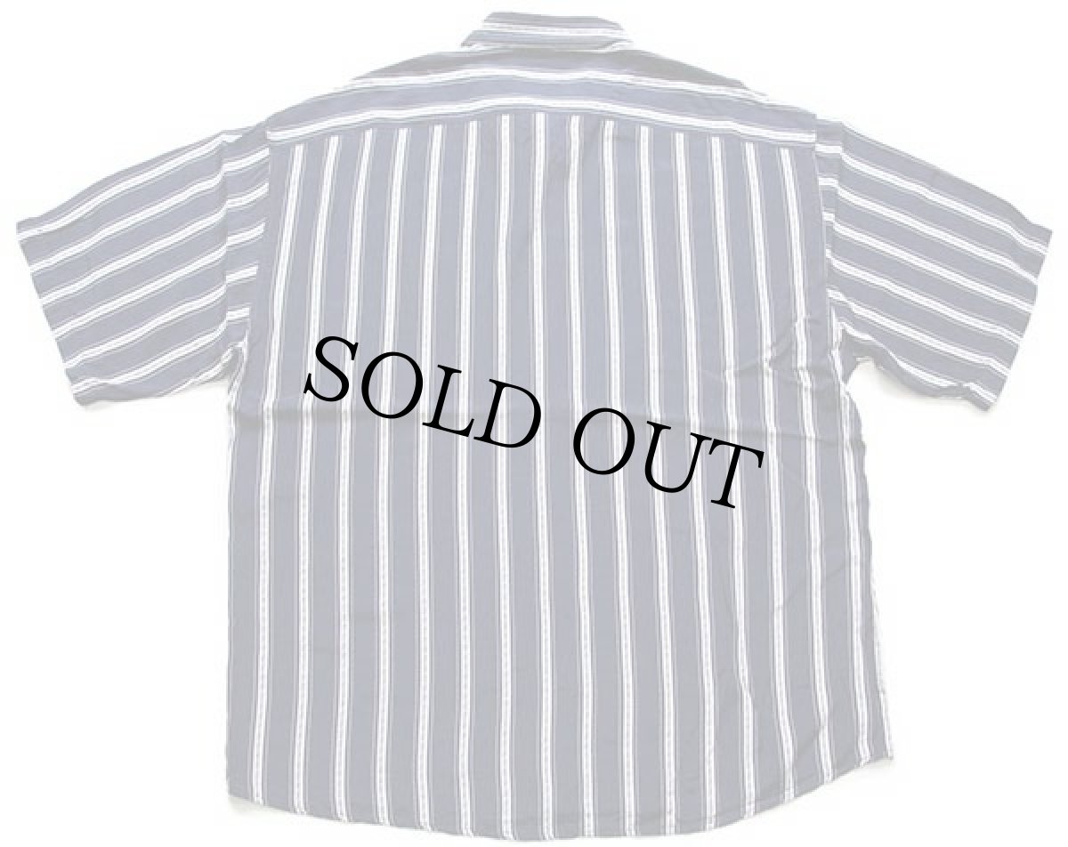 画像2: 80s イタリア製 TIPO'S ストライプ 半袖 レーヨンシャツ 紺×白 XL (2)