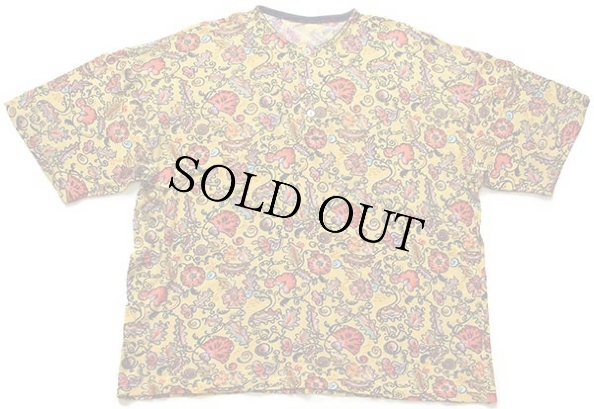 画像2: 80s UNKNOWN 花柄 総柄 ヘンリーネック ショート丈 コットン 鹿の子 Tシャツ マスタード (2)