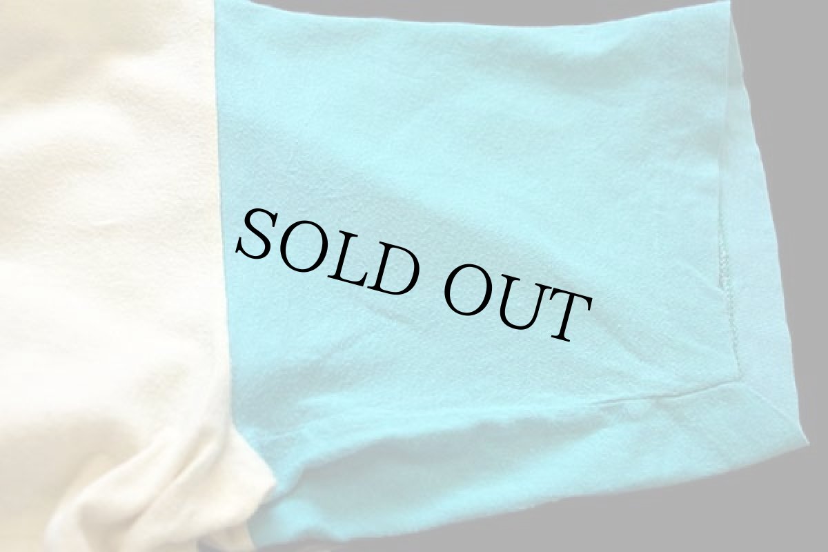 画像7: 80s イタリア製 ミッキー マウス 染み込みプリント ツートン 切り替え コットンTシャツ クリーム×水色 (7)