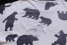 画像6: 90s カナダ製 Cabela'sカベラス クマ 総柄 染み込みプリント コットンTシャツ ボロ (6)