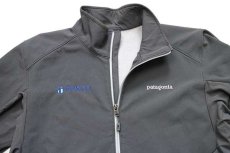 画像3: patagoniaパタゴニア FUSCO 刺繍 Adze Hybrid Jacket POLARTEC ストレッチ ソフトシェルジャケット グレー L (3)