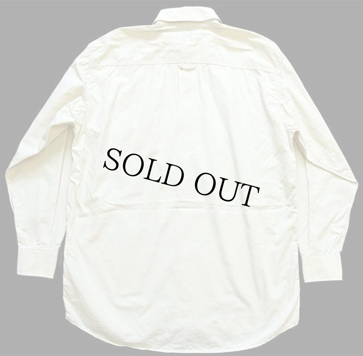 画像2: 90s ルーマニア製 Levi'sリーバイス ロゴ刺繍 ボタンダウン コットンポプリン シャツ クリーム★ユーロ (2)