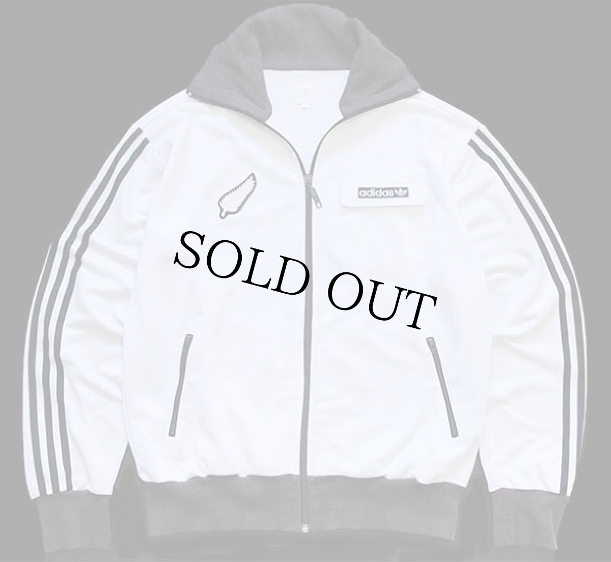 画像1: 00s adidasアディダス NEW ZEALAND フェルトプリント&パッチ付き ハイネック トラックジャケット 白×炭黒 M★ジャージ (1)