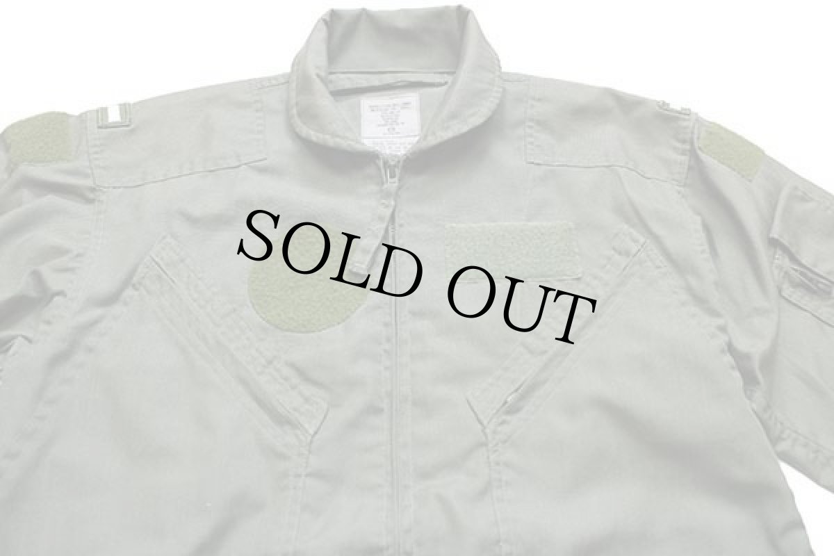 画像4: 90s 米軍 CWU-27/P カバーオール アラミド フライトスーツ セージグリーン 42R★33 つなぎ (4)