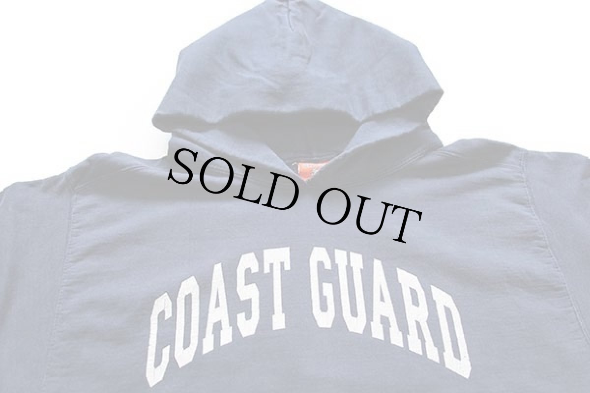 画像3: USA製 The Cotton Exchange COAST GUARD ひび割れプリント スウェットパーカー 紺 フェード (3)