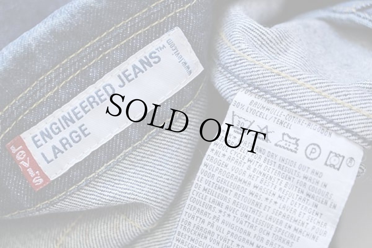 画像5: 00s Levi'sリーバイス ENGINEERED JEANS 70100 PG バックプリント 立体裁断 デニムジャケット L★ユーロ (5)