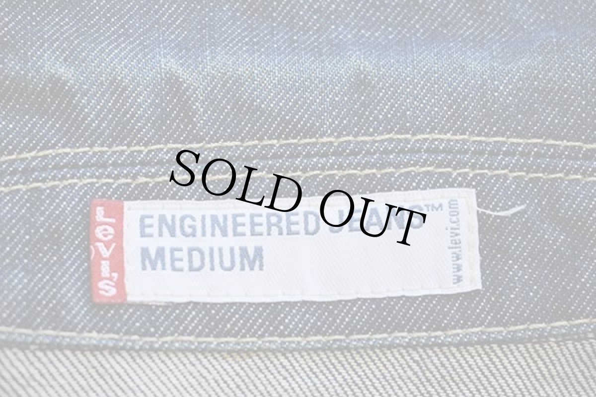 画像4: 00s Levi'sリーバイス ENGINEERED JEANS 70100 立体裁断 デニムジャケット M★A ユーロ (4)