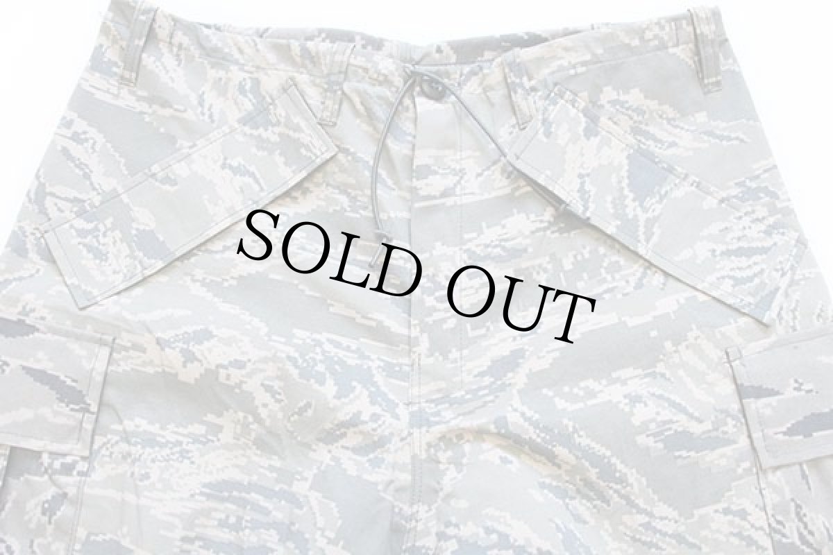 画像4: 00s USA製 デジタル タイガーカモ ナイロン カーゴ オーバーパンツ M/R★GORE-TEXゴアテックス (4)