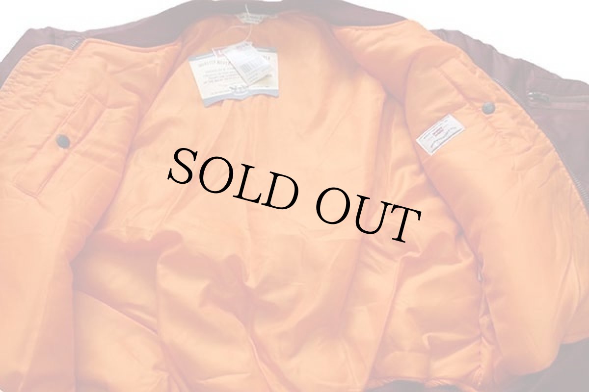 画像8: デッドストック★90s イタリア製 Levi'sリーバイス MA-1タイプ ロゴ刺繍 ナイロン フライトジャケット ボルドー L★ユーロ (8)