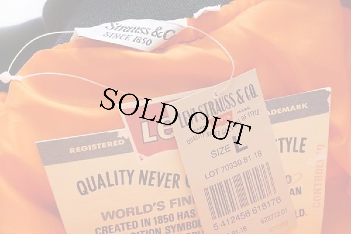 画像6: デッドストック★90s イタリア製 Levi'sリーバイス MA-1タイプ ロゴ刺繍 ナイロン フライトジャケット 紺 L★ユーロ (6)