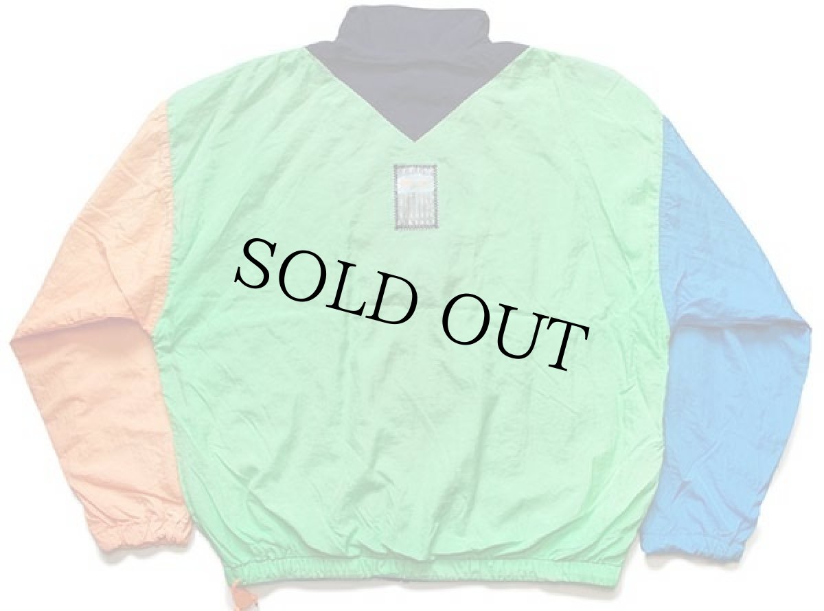 画像2: 90s NIKEナイキ マルチカラー アシンメトリー ナイロンジャケット 蛍光 L (2)