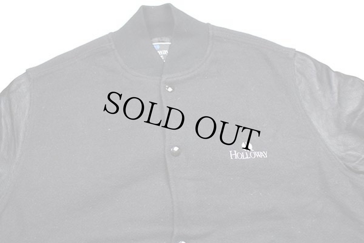 画像3: 90s USA製 HOLLOWAY ロゴ刺繍 中綿入り メルトン ウール 袖革スタジャン 黒×黒 L (3)