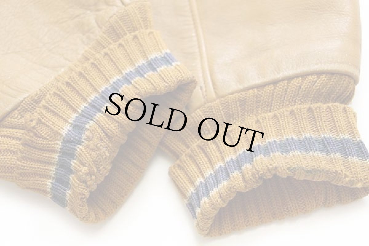 画像7: 60s HOWE パッチ付き オールレザー スタジャン ボロ ペンキ飛び 黄土色 46 (7)