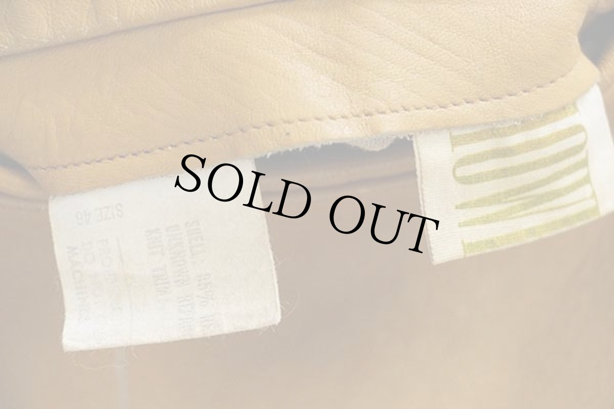 画像4: 60s HOWE パッチ付き オールレザー スタジャン ボロ ペンキ飛び 黄土色 46 (4)