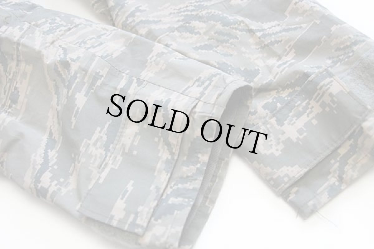 画像6: 00s USA製 ABU デジタル タイガーカモ ナイロンジャケット M/R★11 (6)