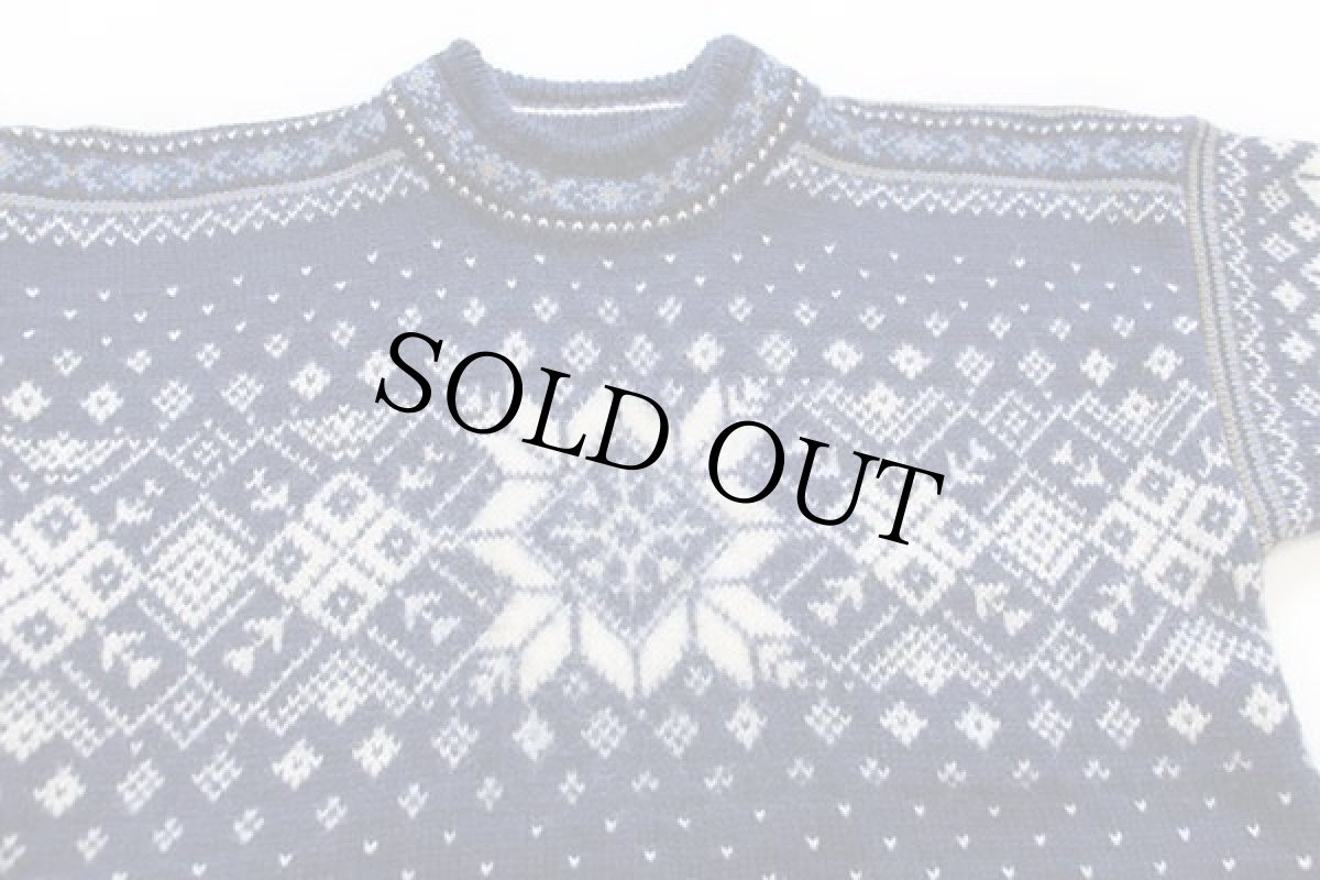 画像3: 00s ノルウェー製 DALE OF NORWAY 雪柄 ノルディック柄 ウールニット セーター 紺 M (3)