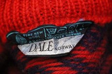 画像4: 80s ノルウェー製 DALE OF NORWAY 鹿柄 ノルディック柄 ウールニット カーディガン 赤 L 44 (4)