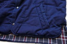 画像6: 90s 英国製 Barbourバブアー D345 TREKKER WAISTCOAT ロゴ刺繍 タータンチェックライナー キルティング トレッカーベスト 紺 XL (6)
