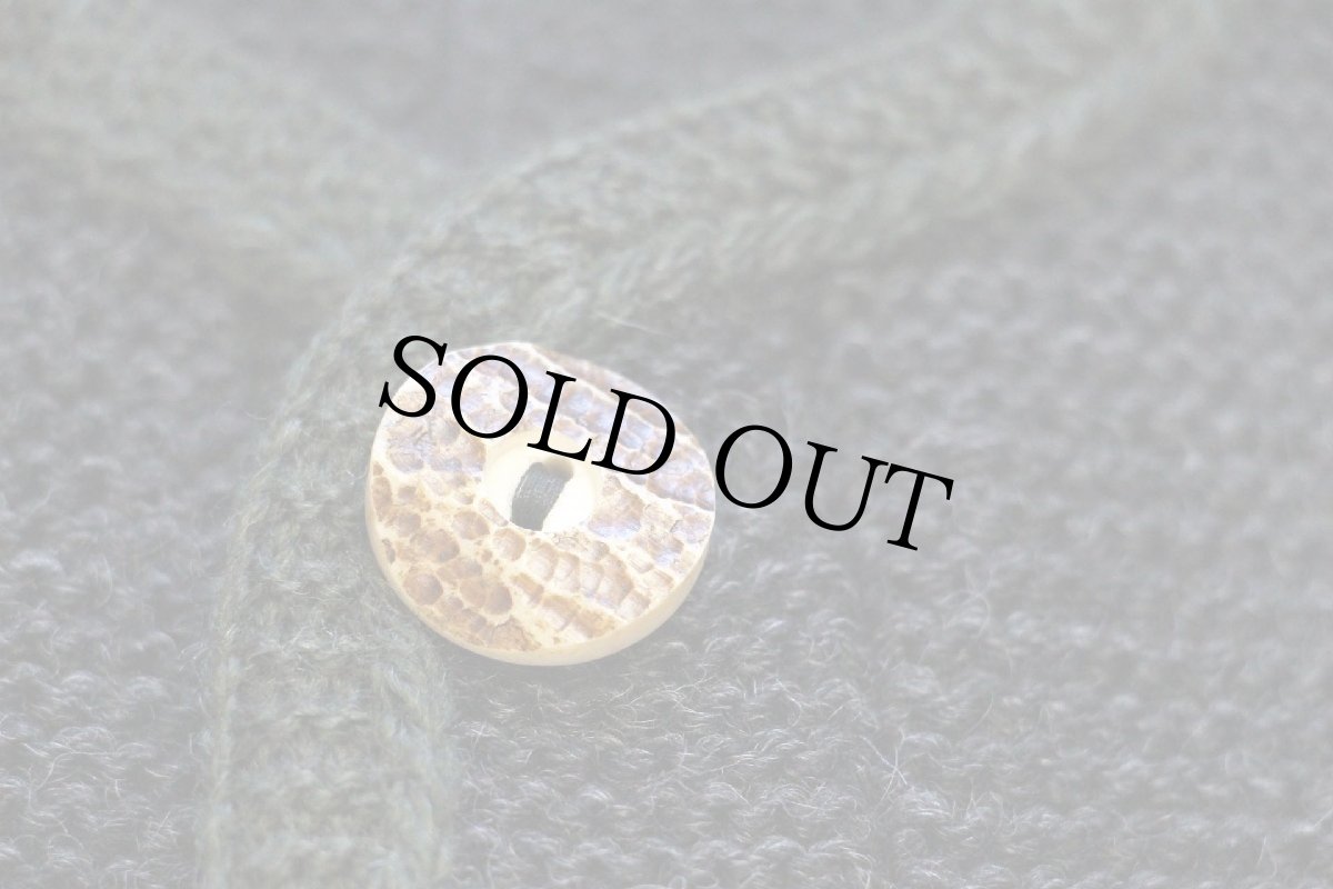 画像7: EU製 St.Peter Trachten 鹿角ボタン ノーカラー チロリアン ウールニット ジャケット チャコールグレー 48 (7)