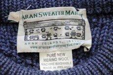 画像4: アイルランド製 ARAN SWEATER MARKET ケーブル編み メリノウールニット セーター 薄紺 L (4)