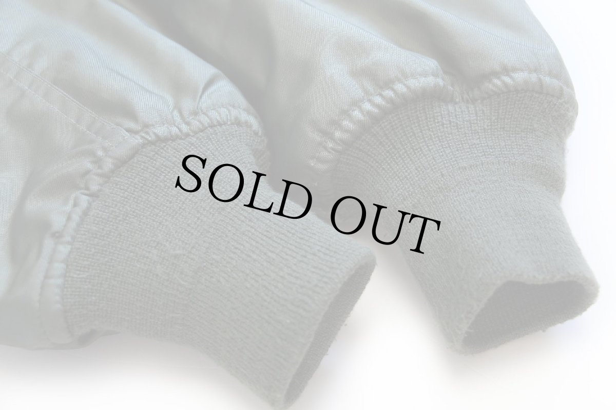 画像7: 00s 米軍 USAF CWU-45/P パッチ付き キルティングライナー アラミド フライトジャケット セージグリーン M (7)