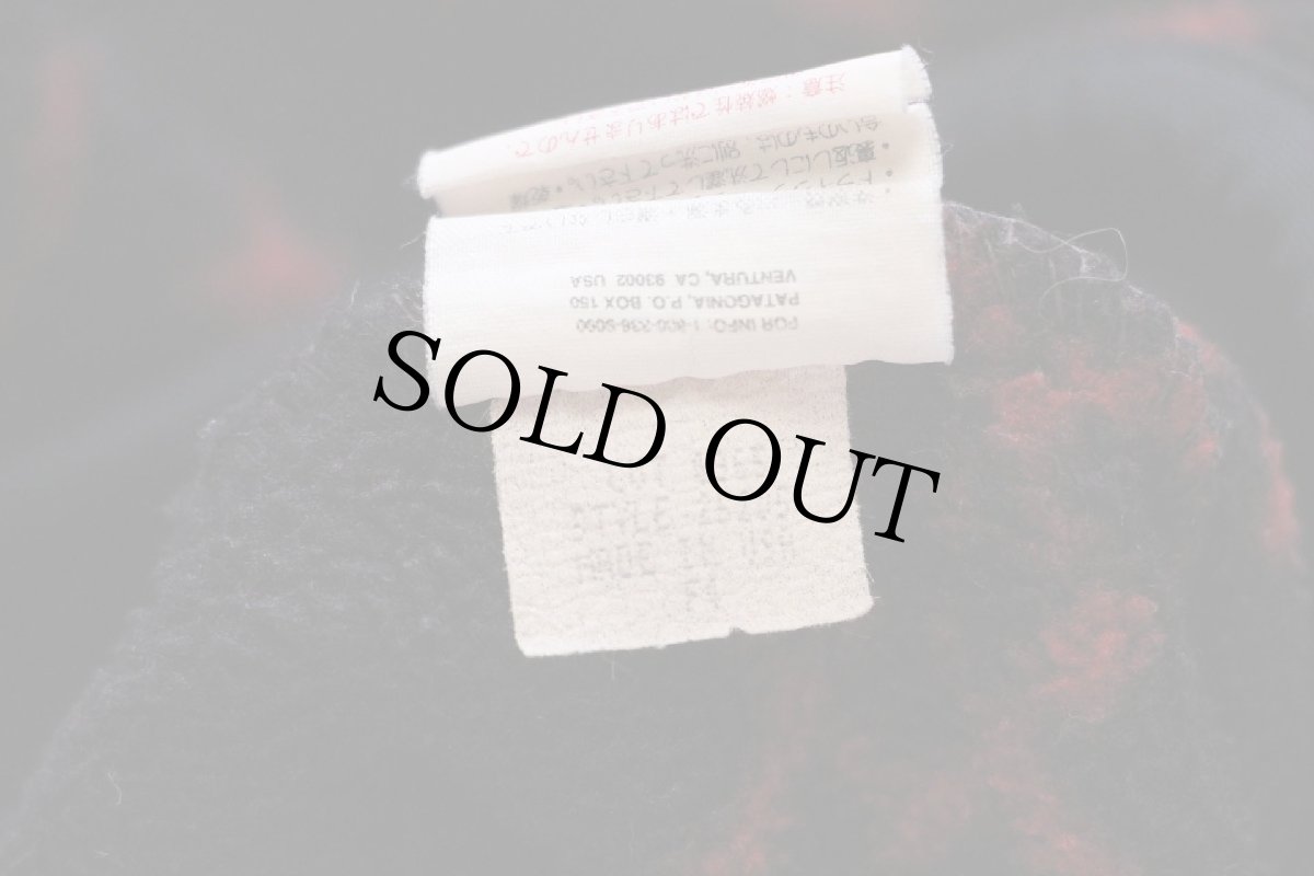 画像5: 90s USA製 patagoniaパタゴニア スノー 総柄 フリース スナップT 黒×赤 S (5)