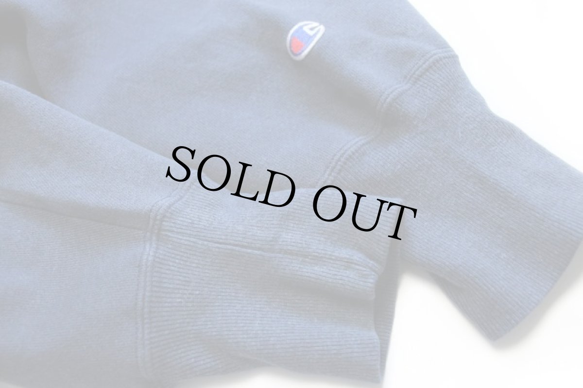 画像7: 00s メキシコ製 Championチャンピオン DELIVERY SERVICE ISSEI STAFF 両面ひび割れプリント リバースウィーブ スウェット 紺 フェード M (7)