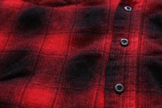 画像5: 70s USA製 PENDLETONペンドルトン Outdoors Man オンブレチェック ウールシャツ 赤×黒 M (5)