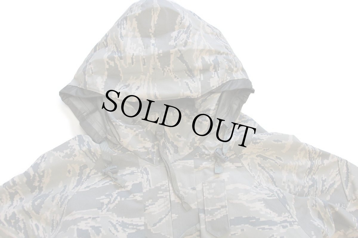 画像3: 00s 米軍 USAF APECS ABU デジタル タイガーカモ GORE-TEXゴアテックスパーカー M-S (3)