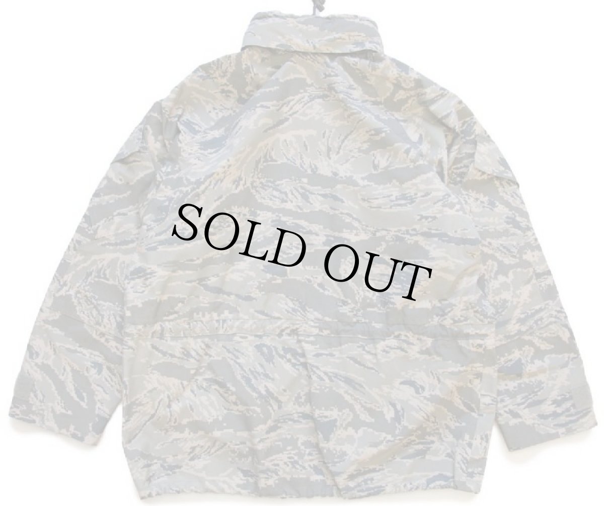 画像2: 00s 米軍 USAF APECS ABU デジタル タイガーカモ GORE-TEXゴアテックスパーカー M-S (2)