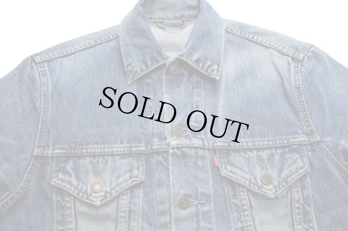 画像3: 00s Levi'sリーバイス 70500 ダメージ デニムジャケット★ユーロ (3)