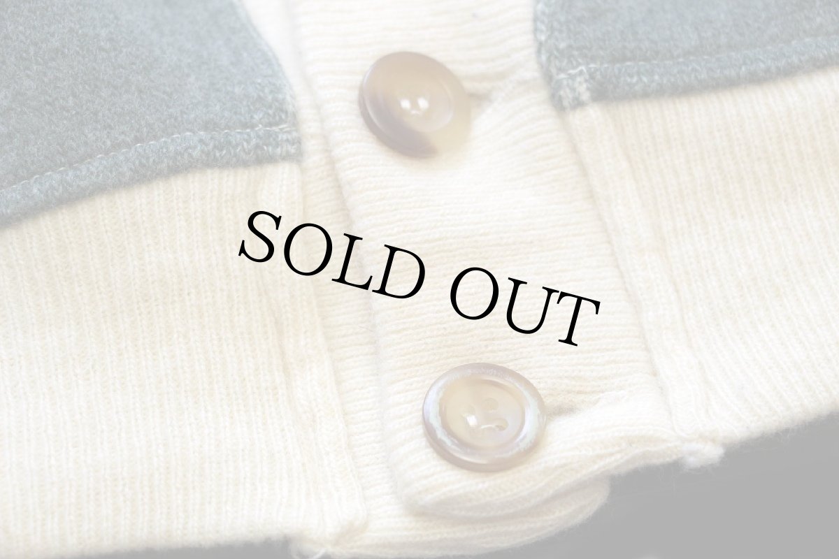 画像6: 90s イタリア製 BENETTONベネトン 刺繍入り 太ボーダー コットン×ウール混 ニット カーディガン 緑×アイボリー XL (6)