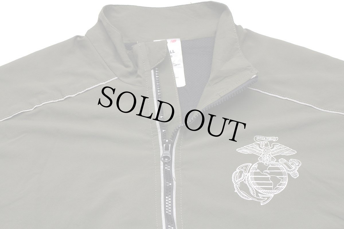 画像3: 00s USA製 米軍 U.S.MARINES new balanceニューバランス RUNNING SUIT ナイロンジャケット オリーブ S-L (3)